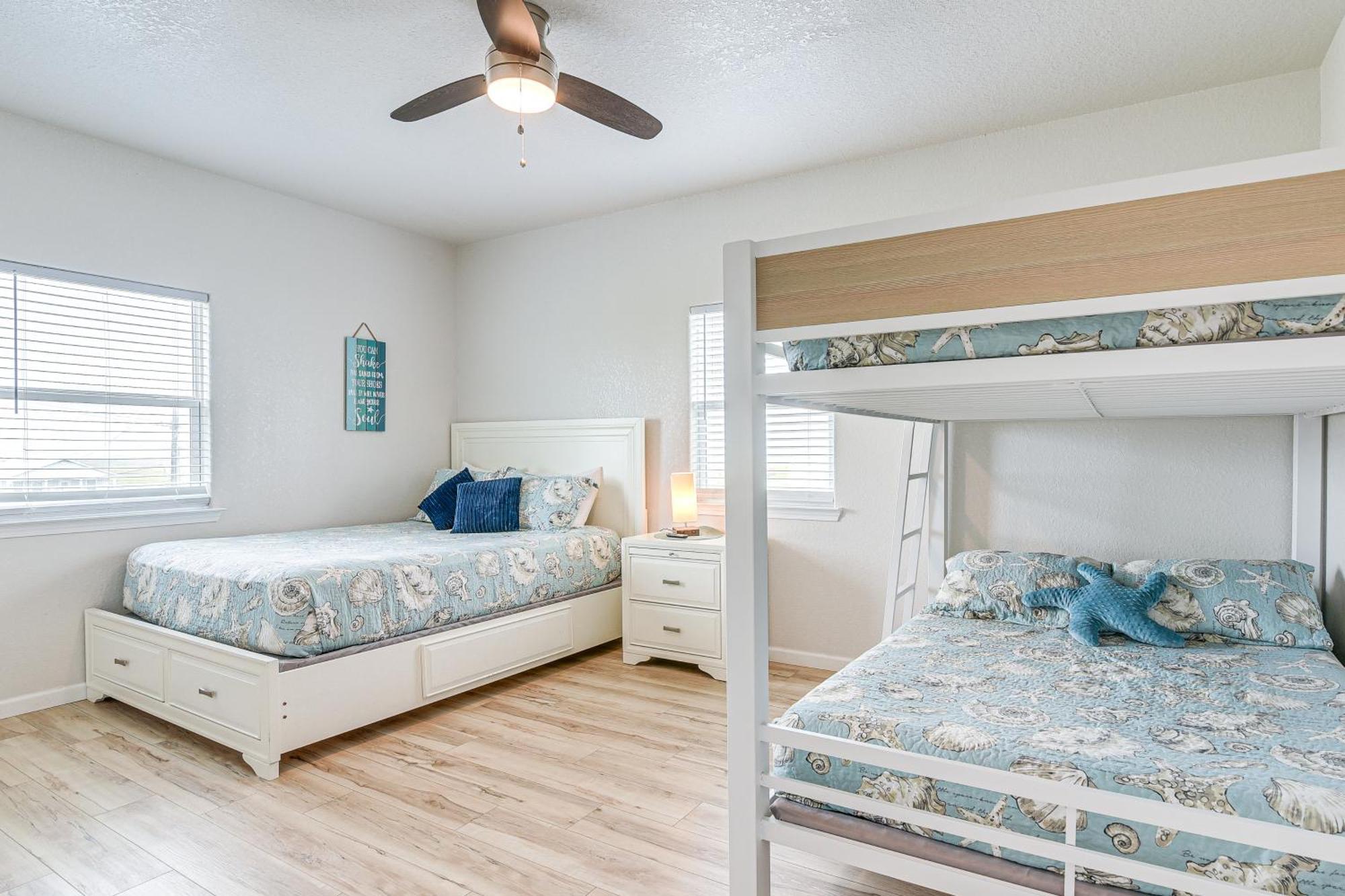 Beachfront Texas Retreat - 2 Decks, Patio And Views! Сърфсайд Бийч Екстериор снимка